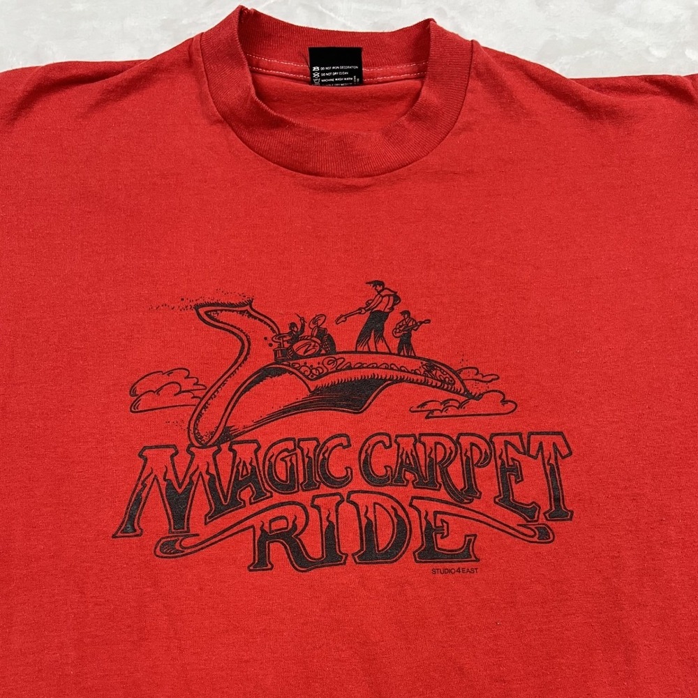 Screen Stars Best T-Shirt Mens XL Red Magic Carpet Ride Vintage Graphic Tee